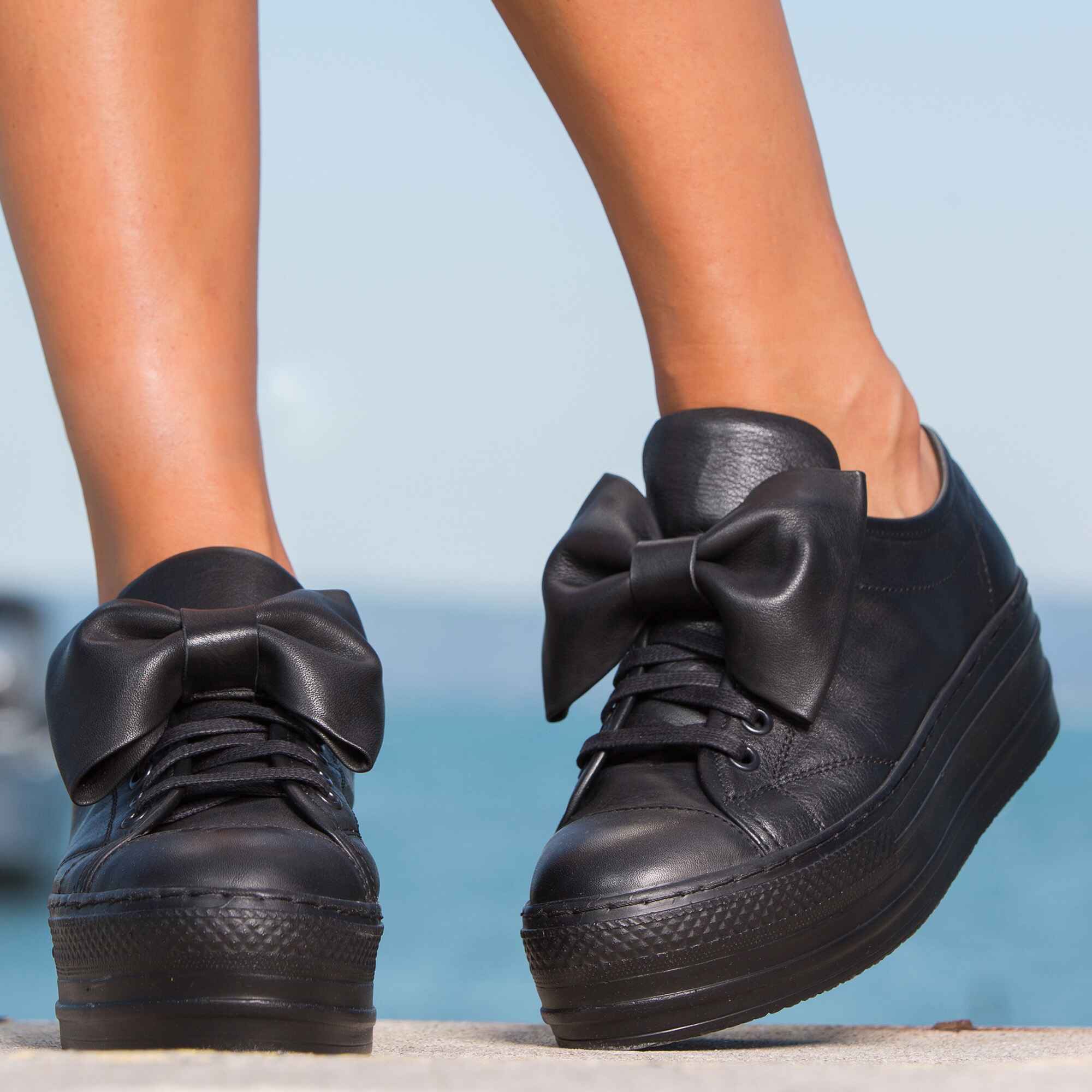 Pantofi din piele cu fundă detașabilă Clover, Negru Culoare