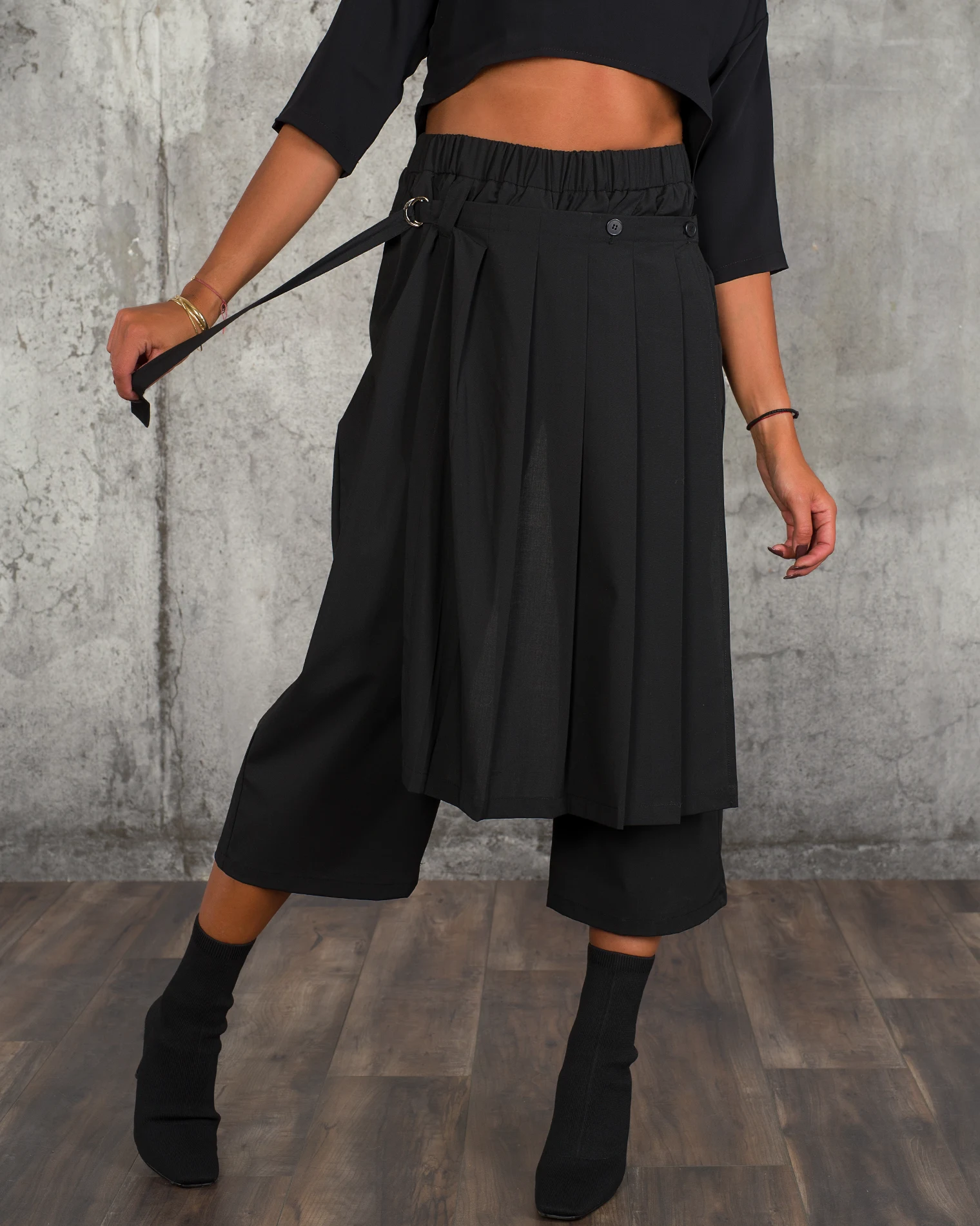 Pantaloni Montgomery, Culoare negru