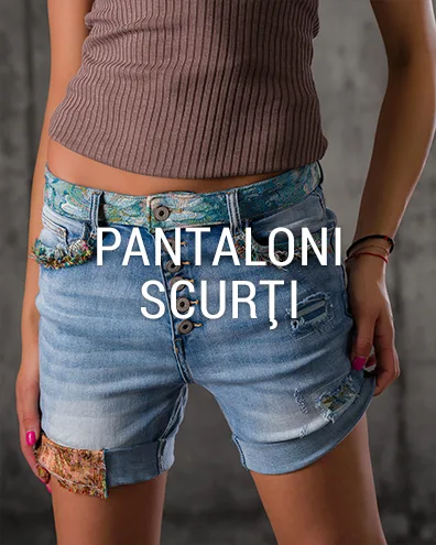 Pantaloni damă scurți