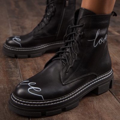 Bocanci cu scris Harmony, Alb Culoare