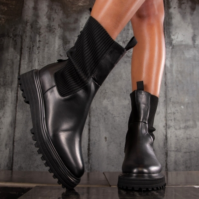 Bocanci New Beginning, Negru Culoare