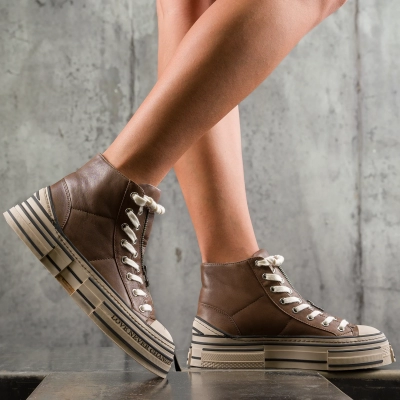 Ghete Productive, Culoare cafeniu