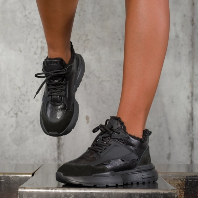 Кецове Palo Santo, Черен Цвят