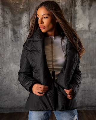 Шушляково яке Lexico, Negru Culoare