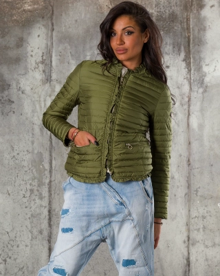 Geaca Magic Trick, Culoare military
