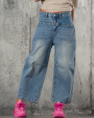 Blugi Inna, Culoare albastru