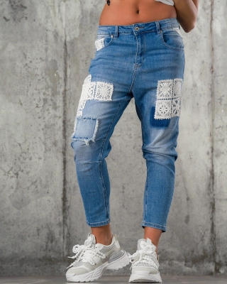 Blugi Janina, Culoare albastru