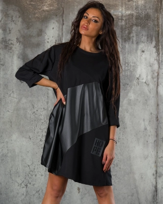 Rochie Nicolette, Culoare negru
