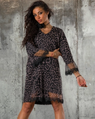 Rochie Nexa, Culoare negru