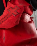 Geantă din piele design cruce din capse Libra, Roșu Culoare