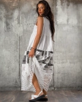 Rochie Toni, Military